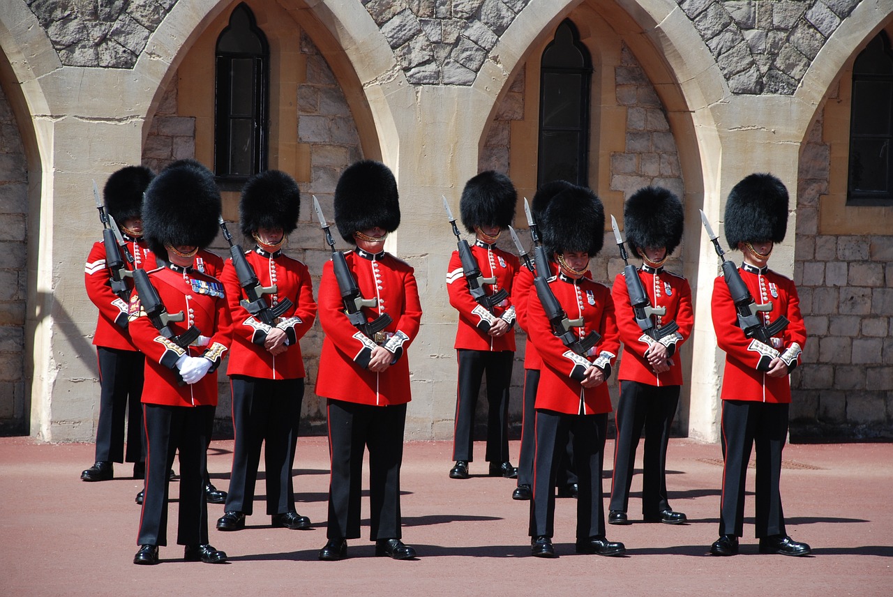 British Royal Guardsmen